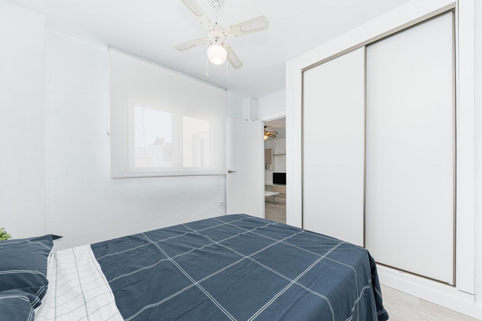 Apartamento En Centro Торевиеха Екстериор снимка