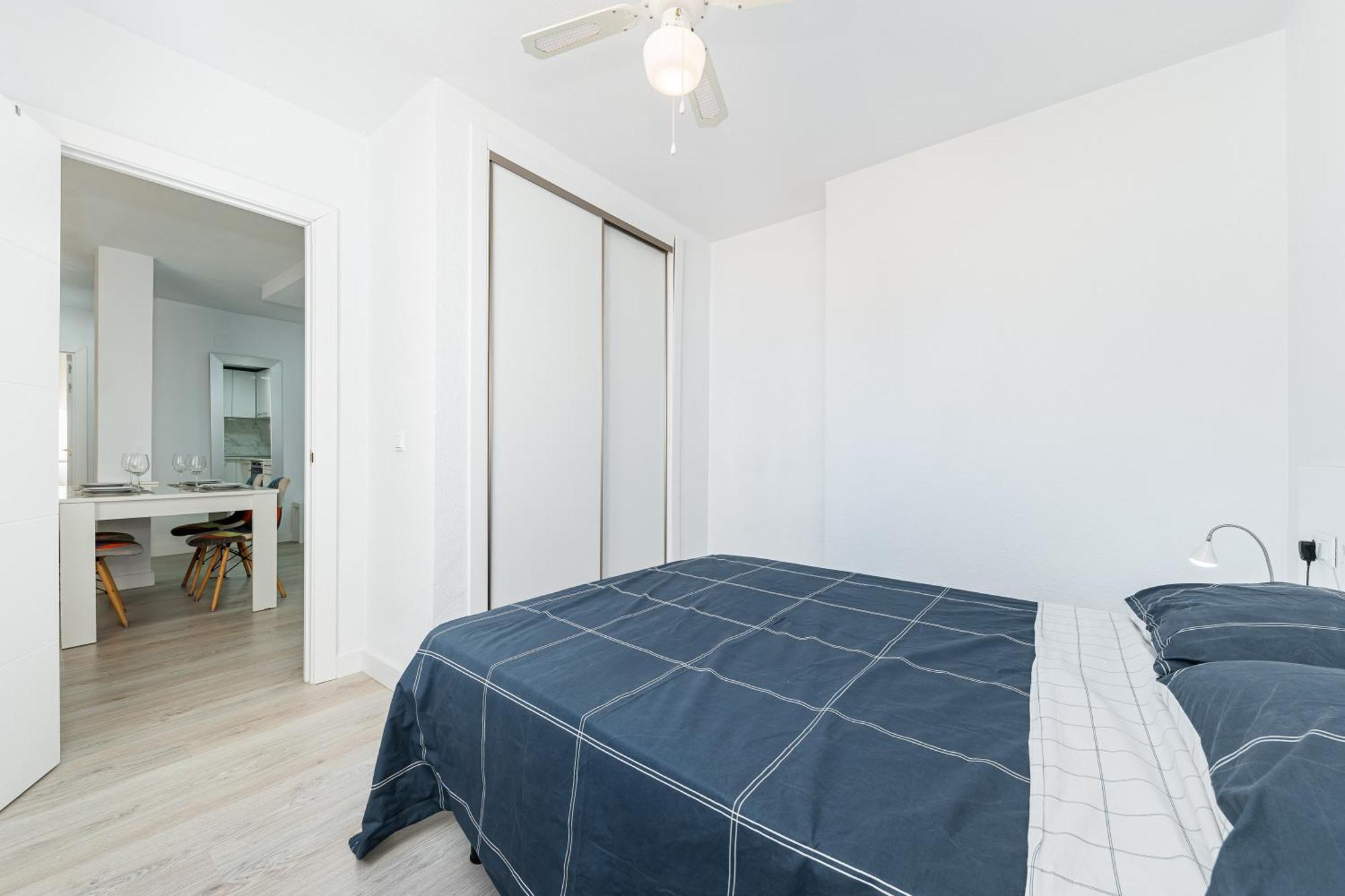 Apartamento En Centro Торевиеха Екстериор снимка