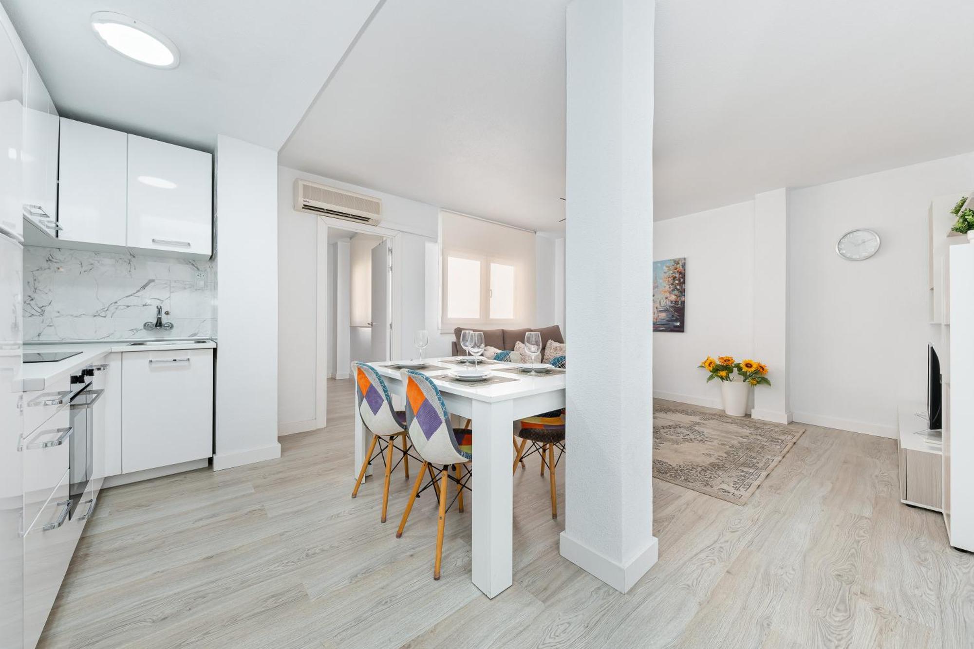 Apartamento En Centro Торевиеха Екстериор снимка